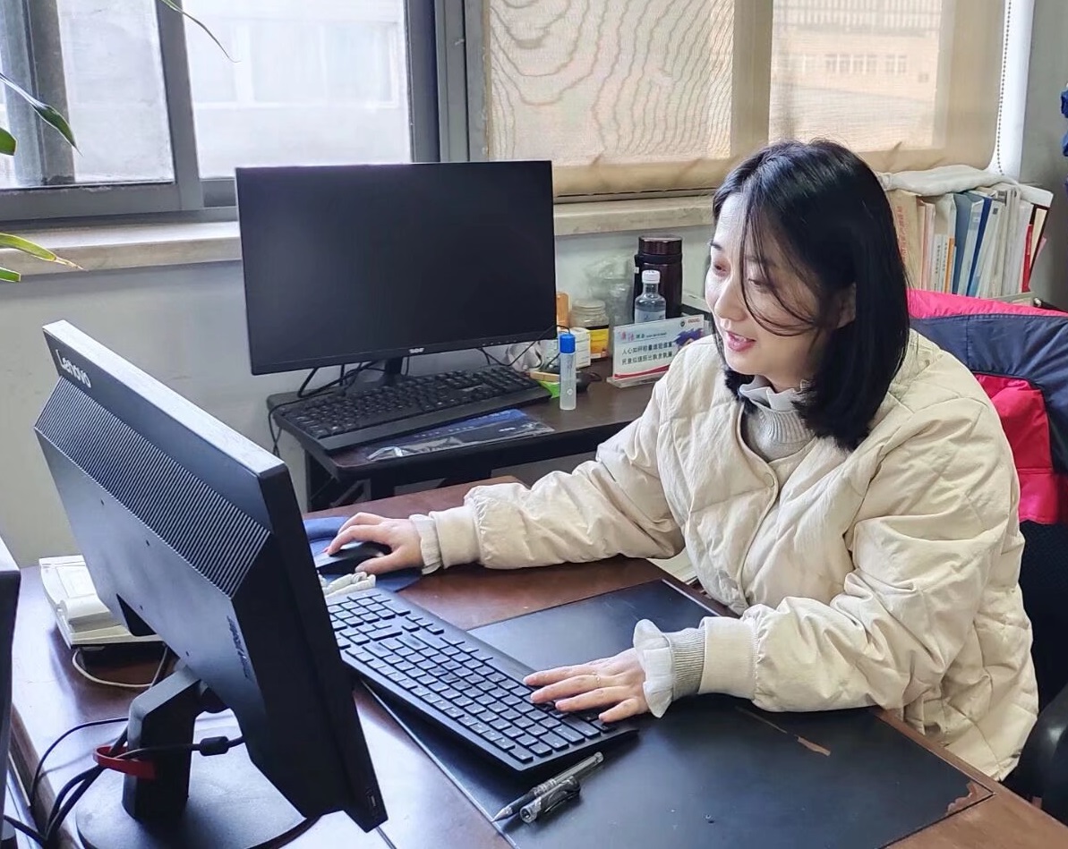 01.金晶.jpg